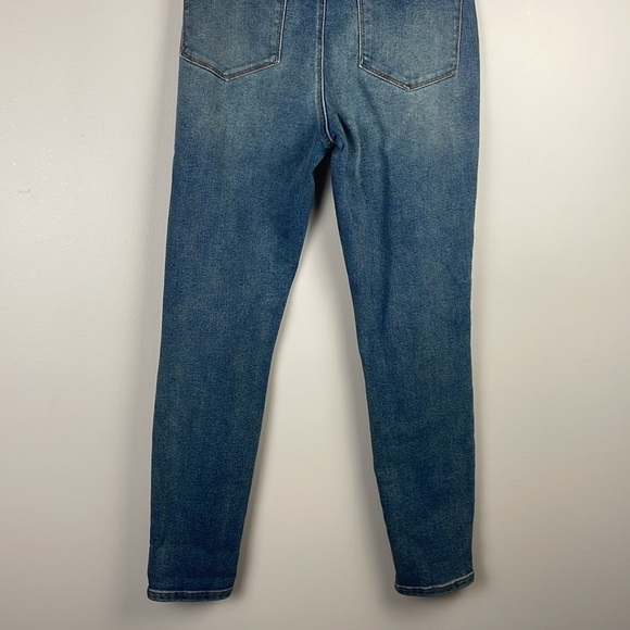 NWT RSQ Curvy High Rise Skinny Jeans SZ 28 Distressed - Picture 10 of 11